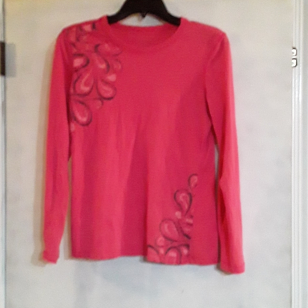 Cute long sleeved tee shirt with colorful designs